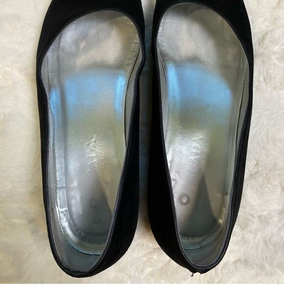 Escada Vero Cuoio Black Pointed Toe Crystal Rhinestone Velvet Flats Size 39.5 - Picture 6 of 13